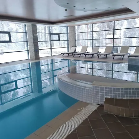 Forest Chamkoria Apartament *