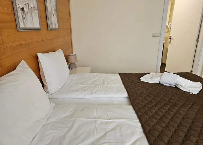 아파트 Forest Chamkoria *